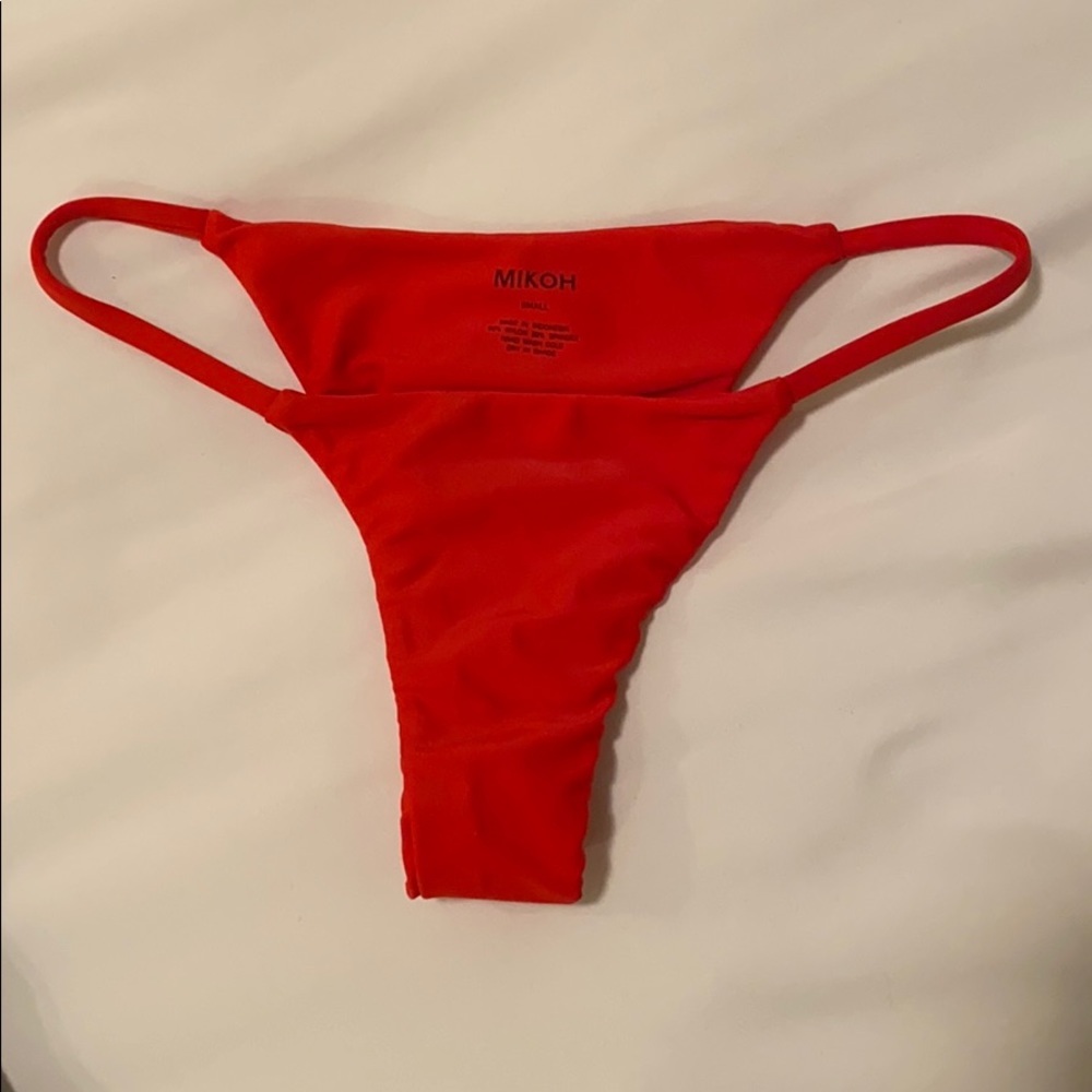 Mikoh Red Bottoms Small